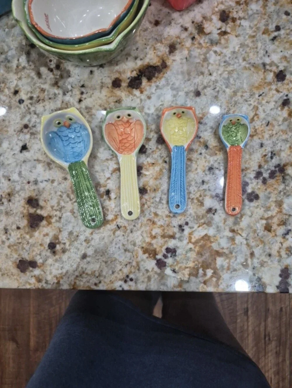 Pier 1 Imports Owl Hand Painted Stoneware Measuring Cups And Spoons Lot